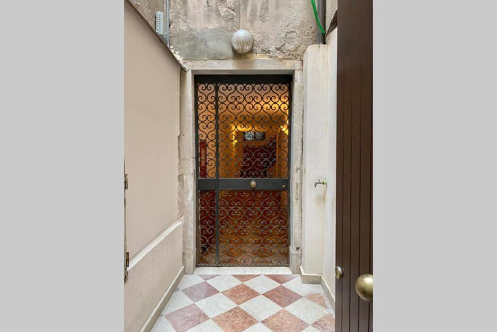 Apartment Ca' Silvestro Penthouse With Private Rooftop